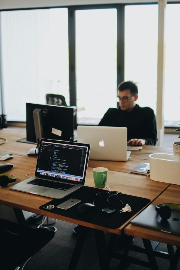Les solutions web sur mesure d'une agence à nantes